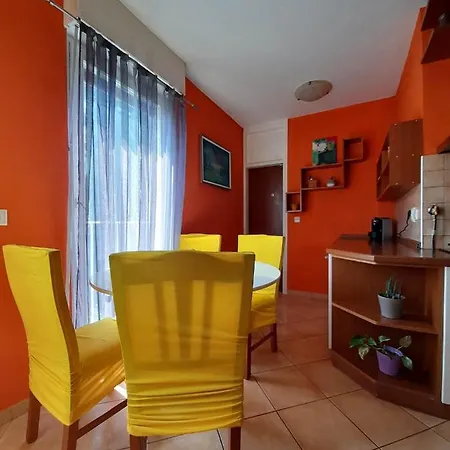 Apartment Apartman Pula